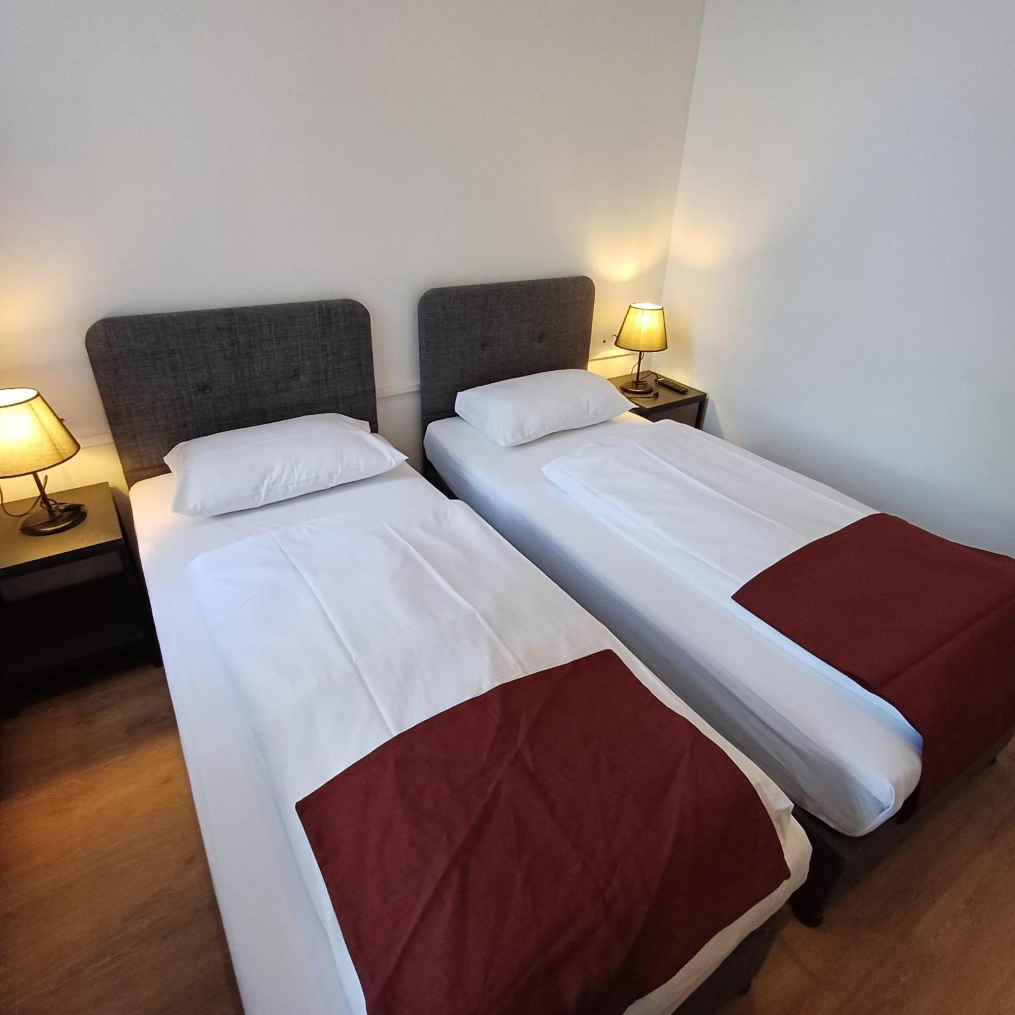 Trip Inn Hotel Duesseldorf Neuss Exteriör bild